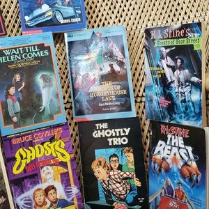 Five Bucks a Box: The Flea Market Lifeline Keeping Pulp Horror Paperbacks in Print